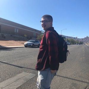 Meet your Posher, Joshua